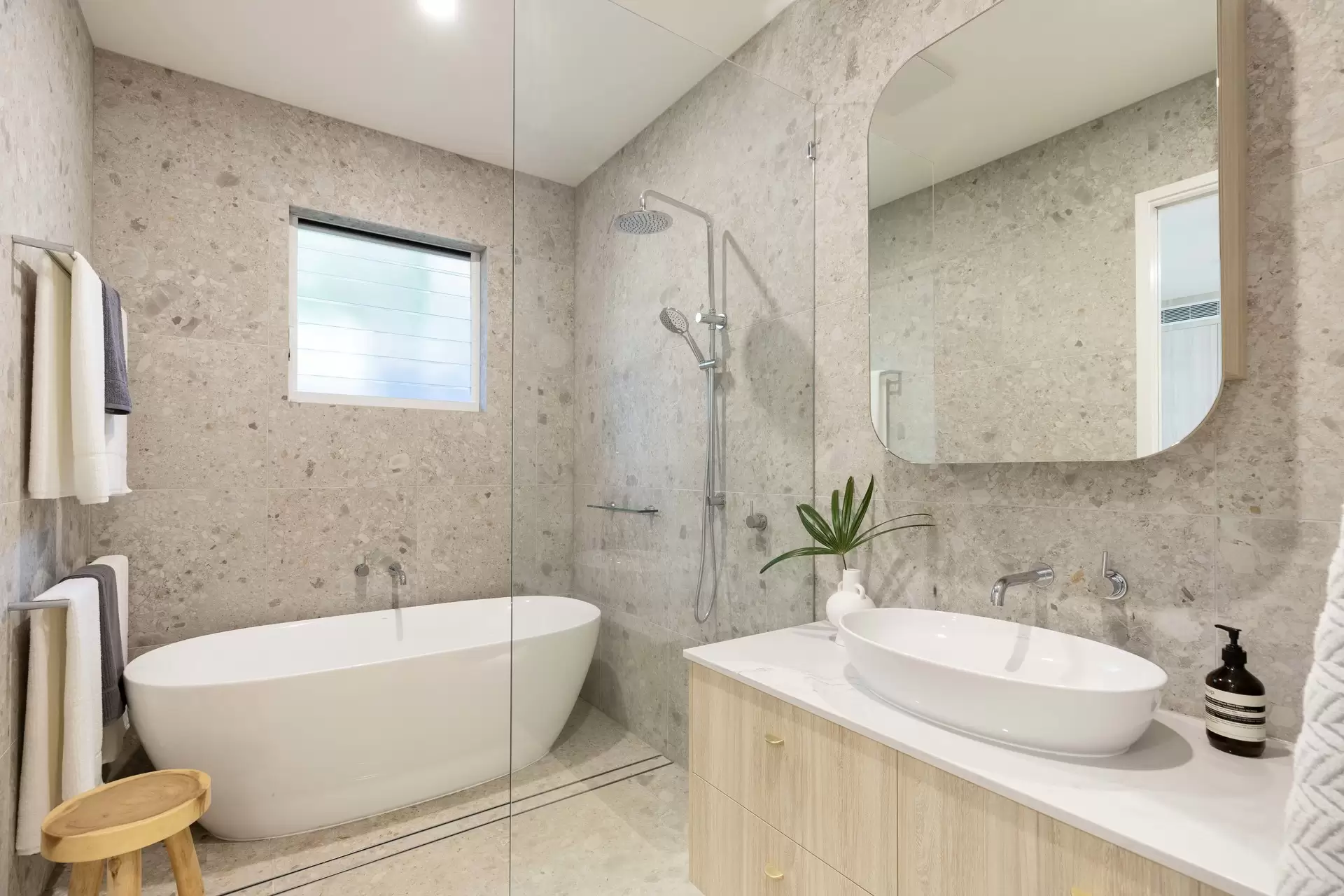 5 Rachel Carson Lane, Port Douglas Sold by Queensland Sotheby's International Realty - image 1