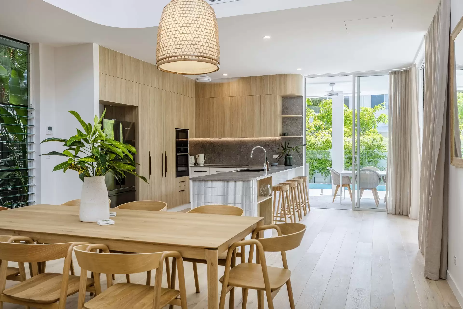 5 Rachel Carson Lane, Port Douglas Sold by Queensland Sotheby's International Realty - image 1