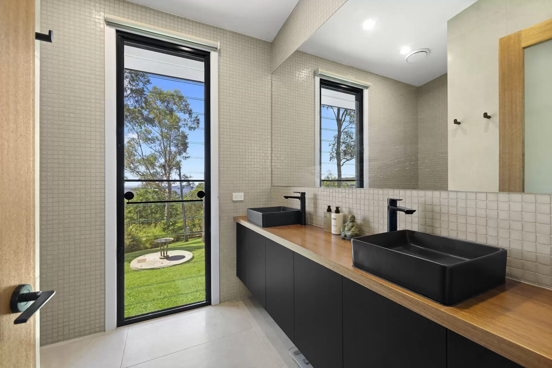 Mount Mellum For Sale by Queensland Sotheby's International Realty - image 1
