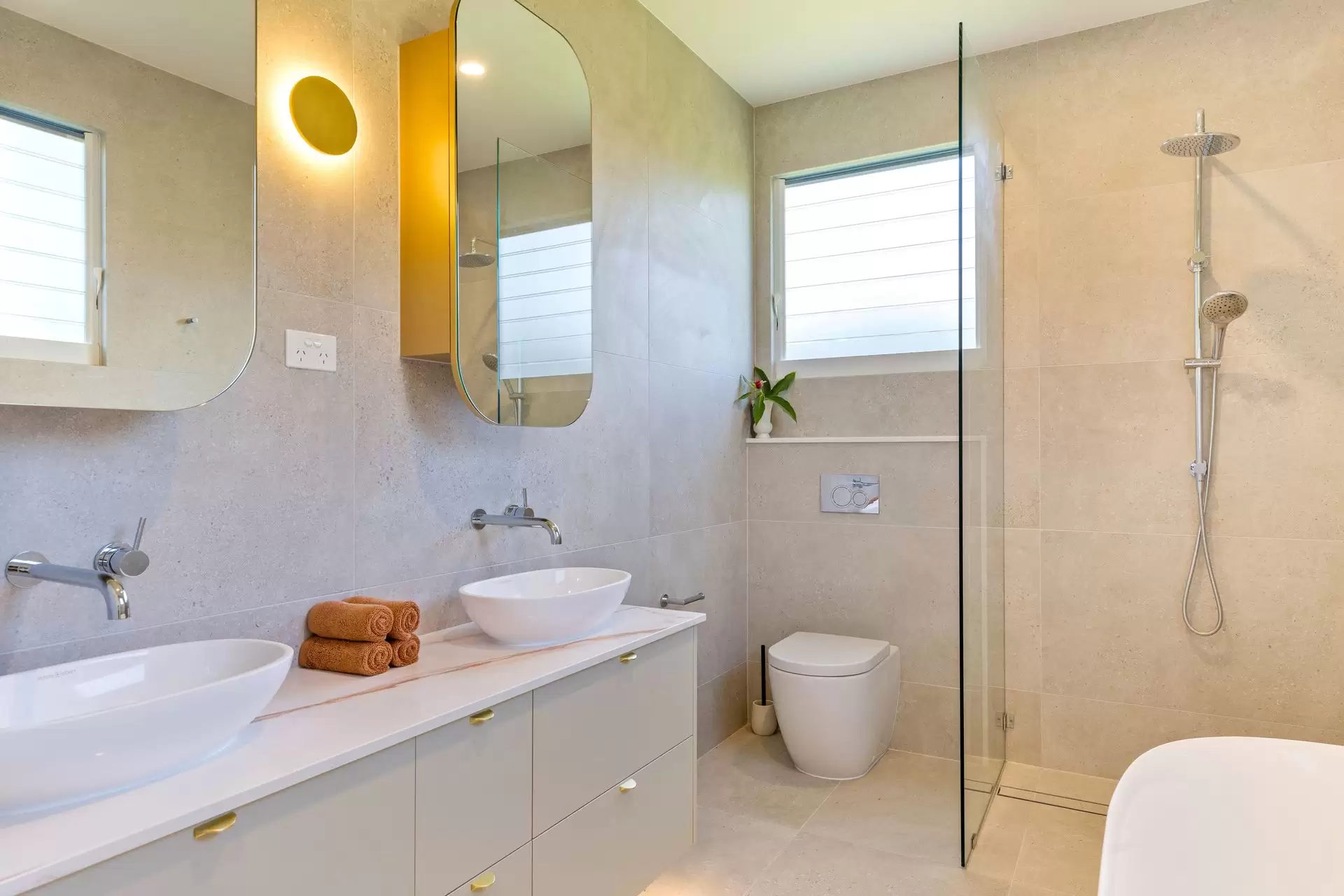 4/1 Rachel Carson Lane, Port Douglas For Sale by Queensland Sotheby's International Realty - image 1