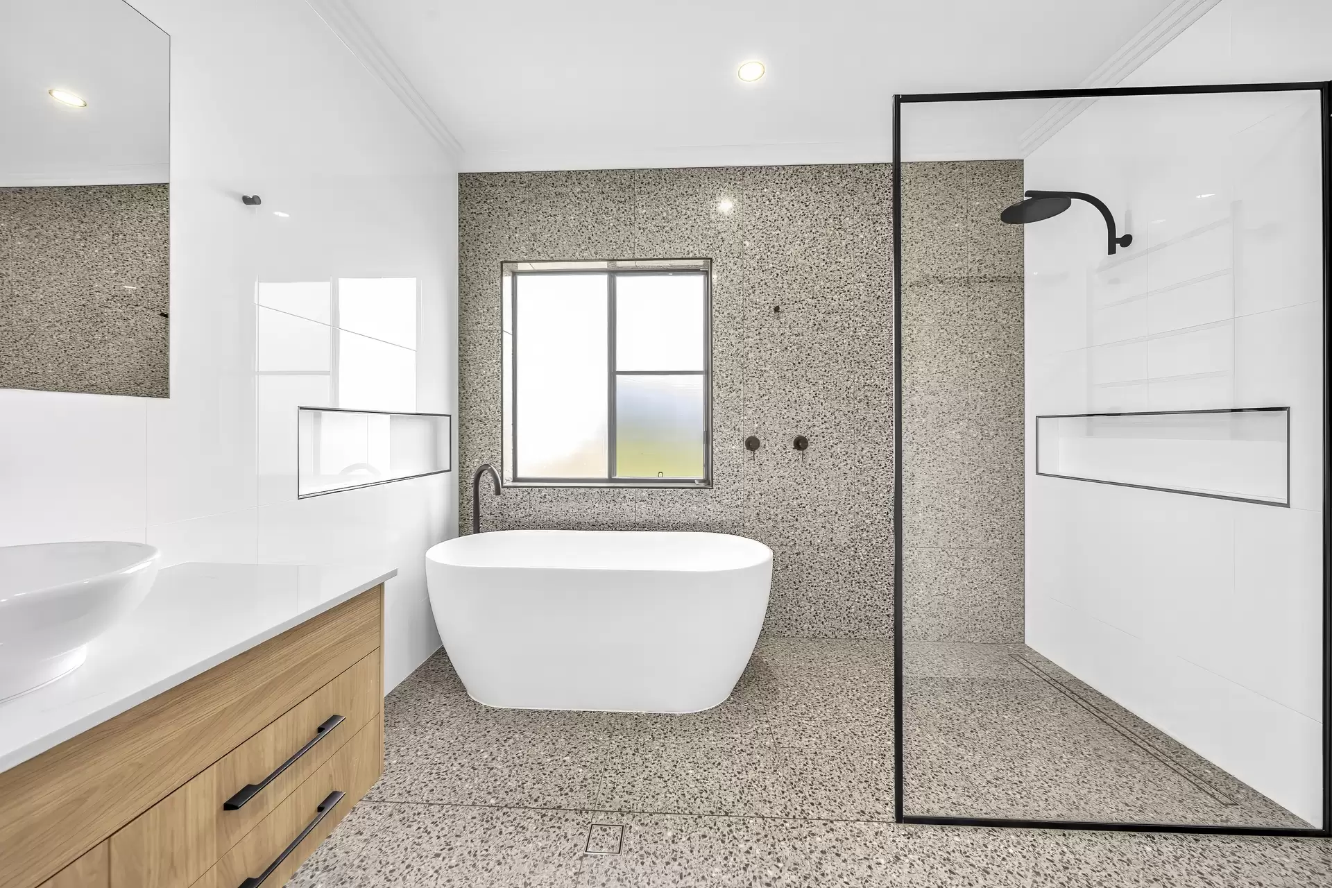 414 Bootooloo Road, Bowen Sold by Queensland Sotheby's International Realty - image 1