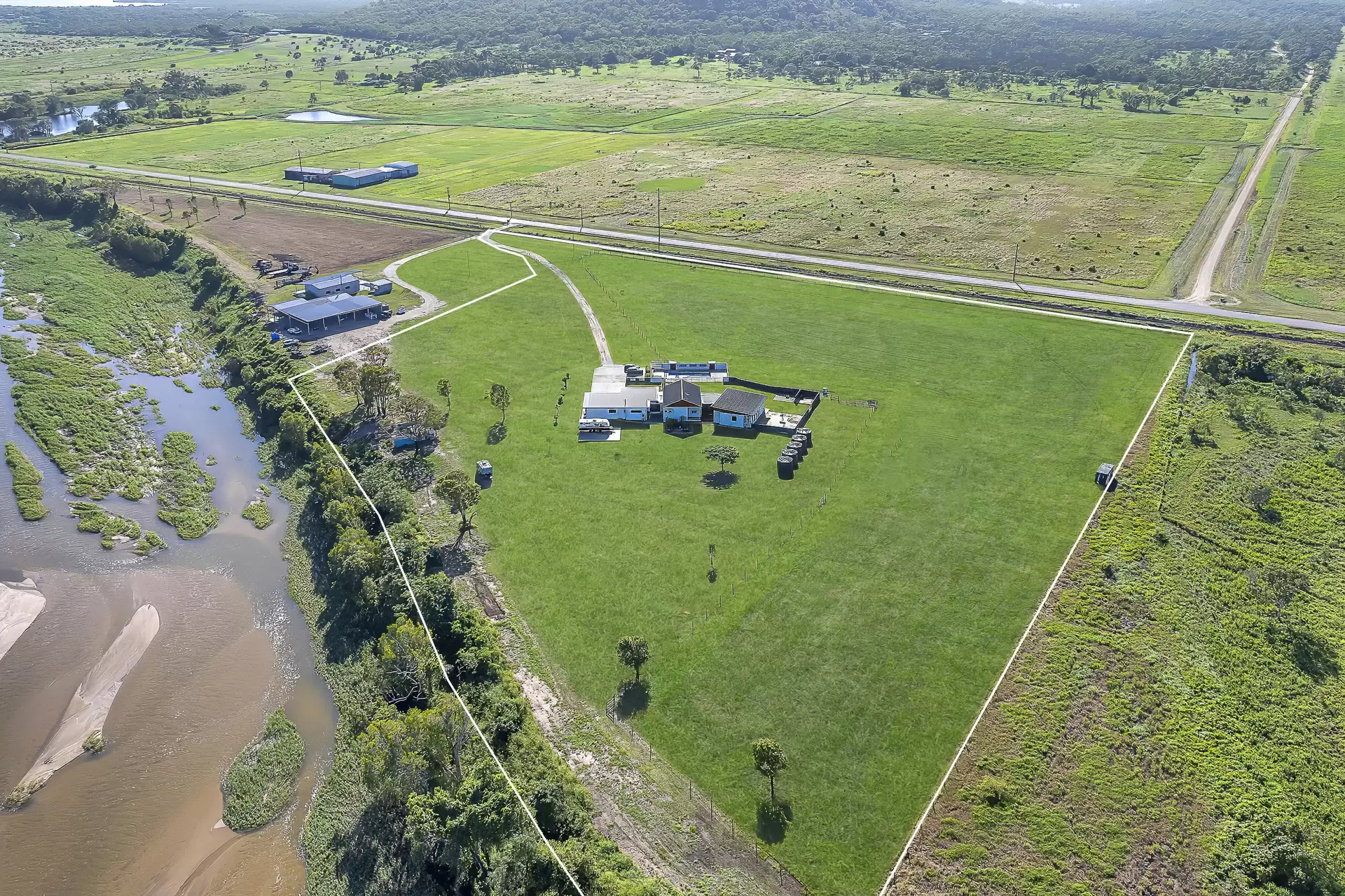 414 Bootooloo Road, Bowen Sold by Queensland Sotheby's International Realty - image 1