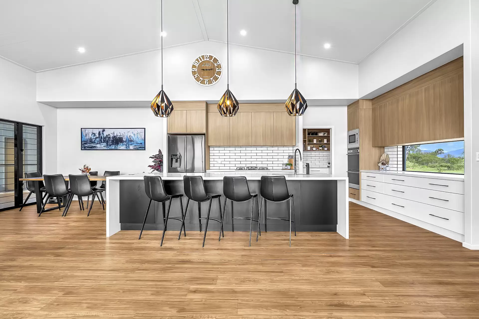 414 Bootooloo Road, Bowen Sold by Queensland Sotheby's International Realty - image 1