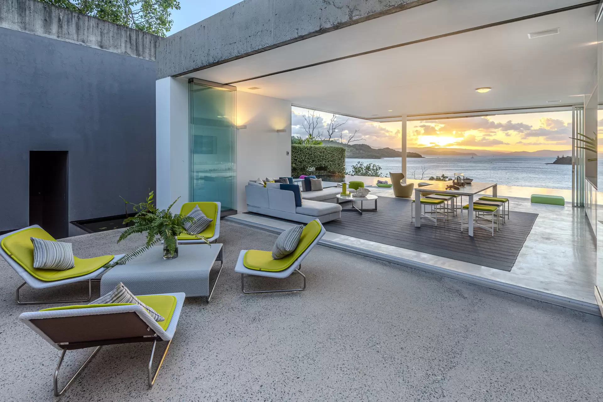 5 Plum Pudding Close, Hamilton Island For Sale by  - image 1