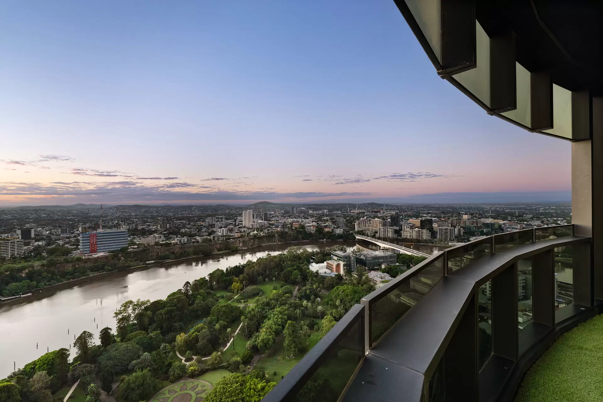 4001/140 Alice Street, Brisbane City Sold by Queensland Sotheby's International Realty - image 1