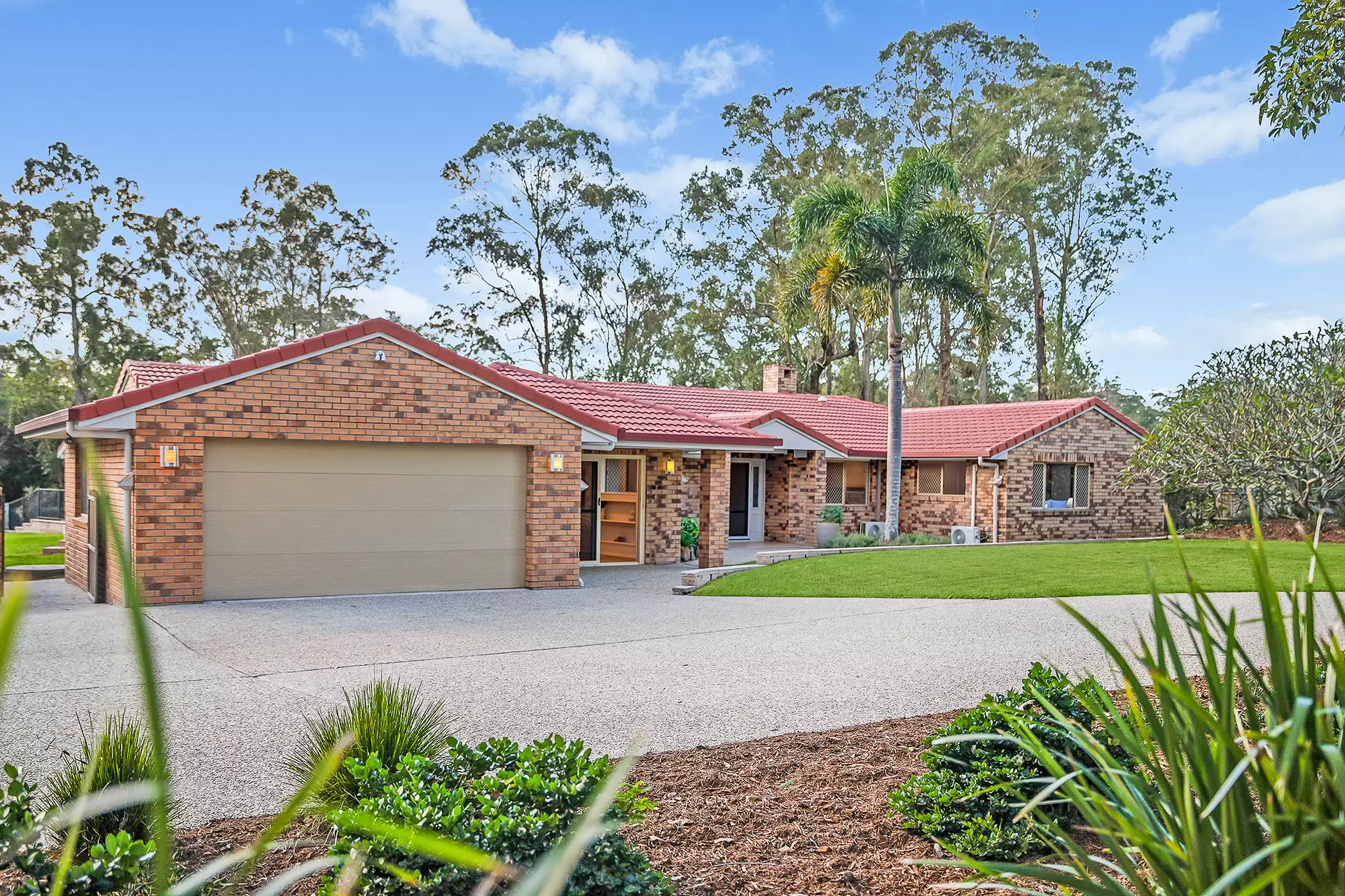 134 German Church Road, Carbrook Sold by Queensland Sotheby's International Realty - image 1