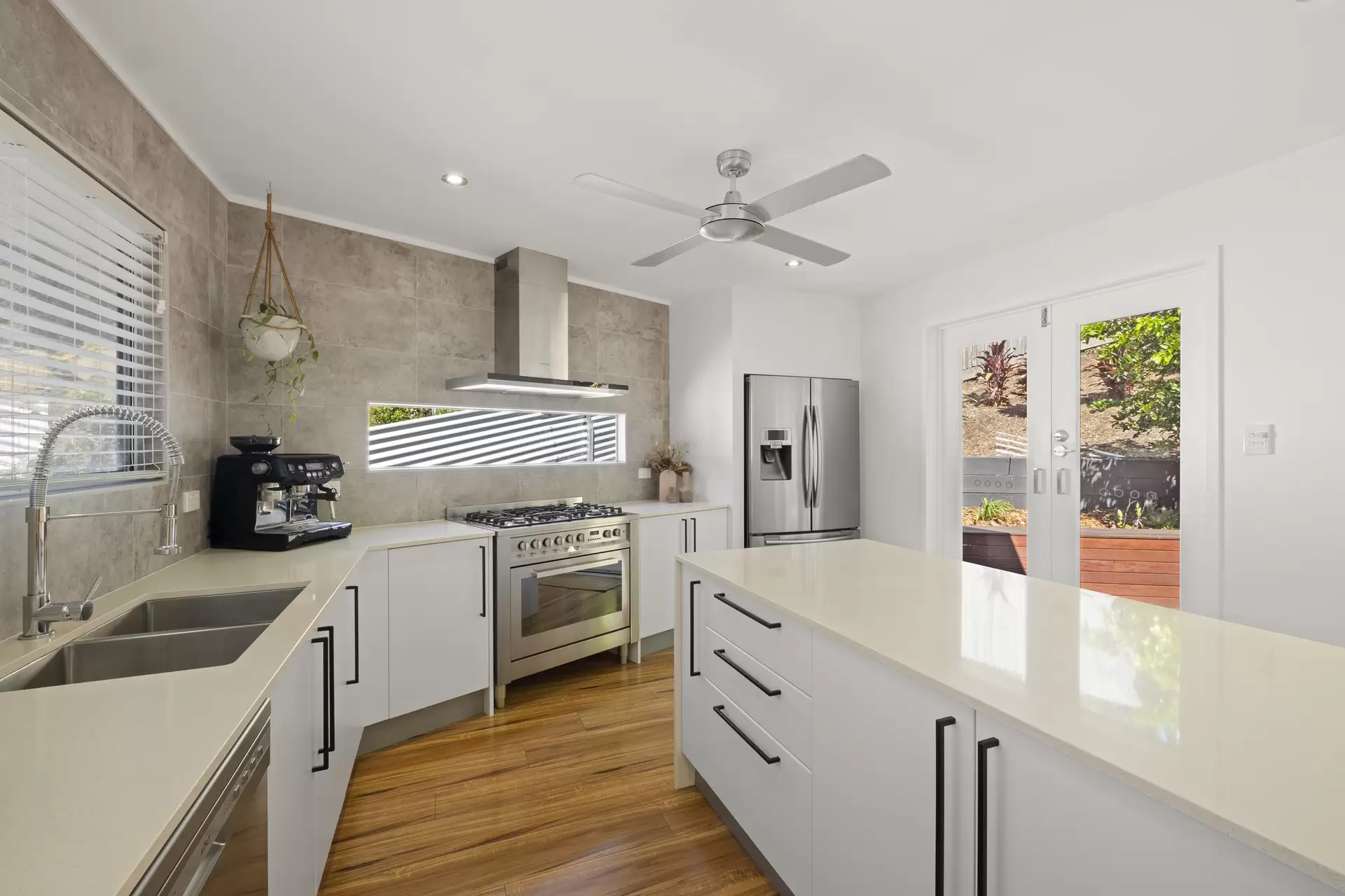 35 Quorn Close, Buderim Sold by Queensland Sotheby's International Realty - image 1
