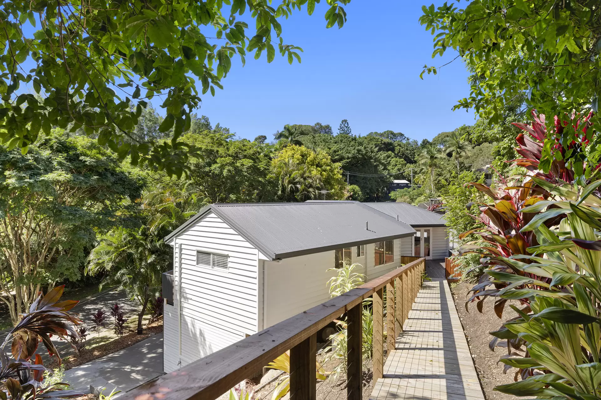 35 Quorn Close, Buderim Sold by Queensland Sotheby's International Realty - image 1