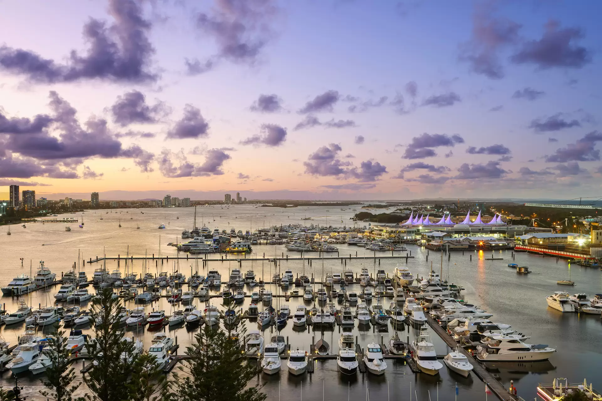 41/18 MacArthur Parade, Main Beach Sold by Queensland Sotheby's International Realty - image 1