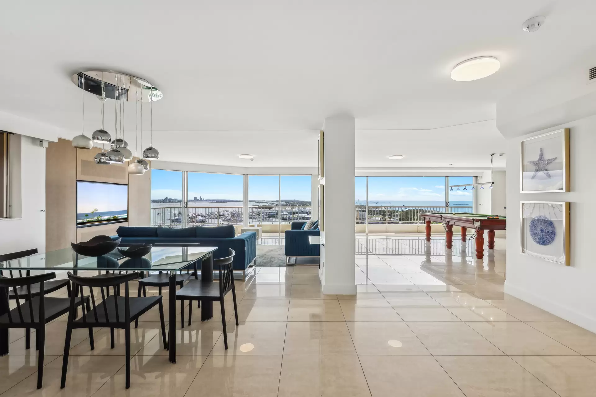 41/18 MacArthur Parade, Main Beach Sold by Queensland Sotheby's International Realty - image 1