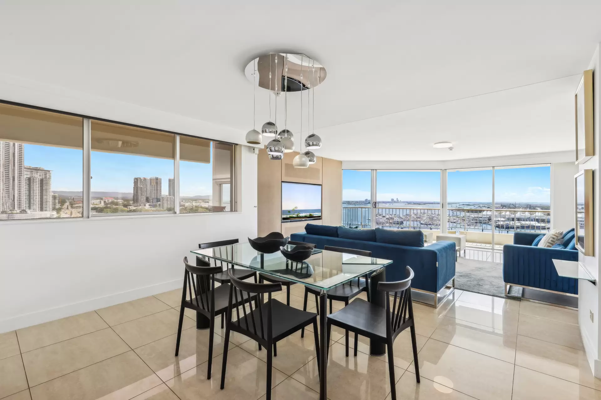 41/18 MacArthur Parade, Main Beach Sold by Queensland Sotheby's International Realty - image 1
