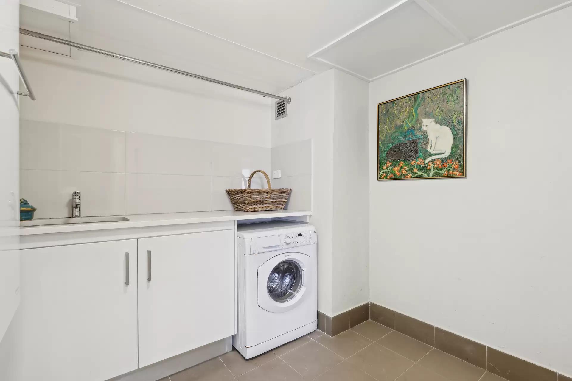 26/32-34 Musgrave Street, Coolangatta Sold by Queensland Sotheby's International Realty - image 1