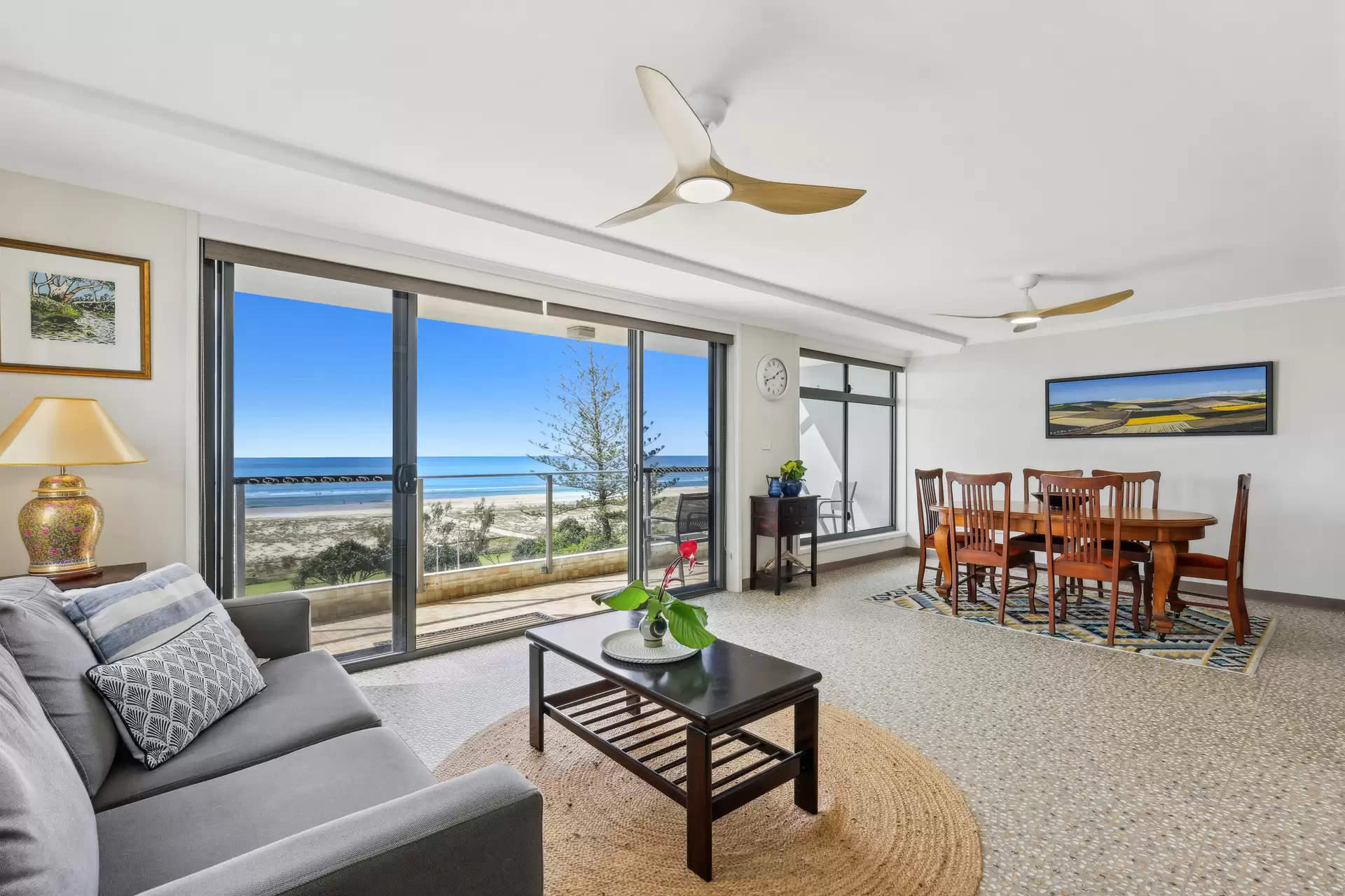26/32-34 Musgrave Street, Coolangatta Sold by Queensland Sotheby's International Realty - image 1