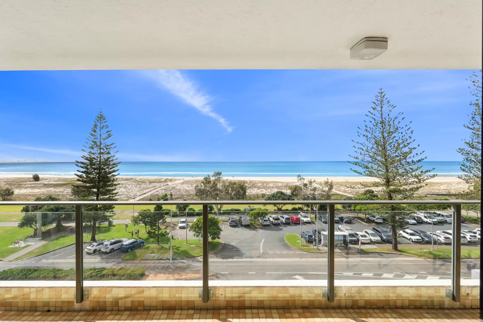 26/32-34 Musgrave Street, Coolangatta Sold by Queensland Sotheby's International Realty - image 1
