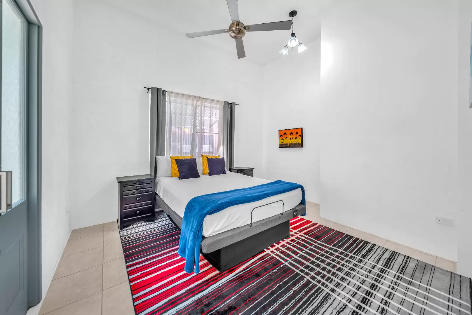 129 Gloucester Avenue, Hideaway Bay For Sale by Queensland Sotheby's International Realty - image 1