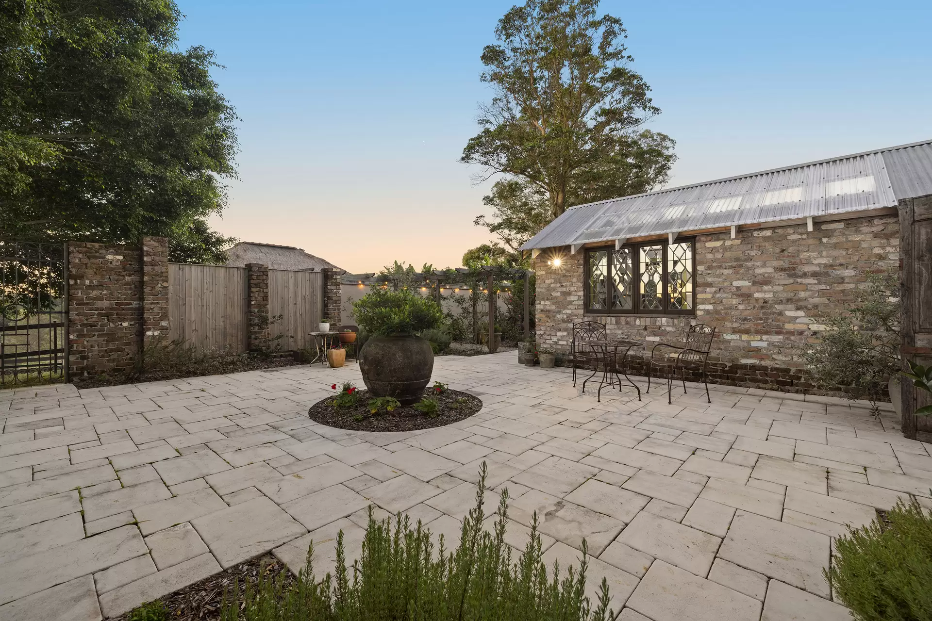 124 Austin Road, Mount Mee Sold by Queensland Sotheby's International Realty - image 1