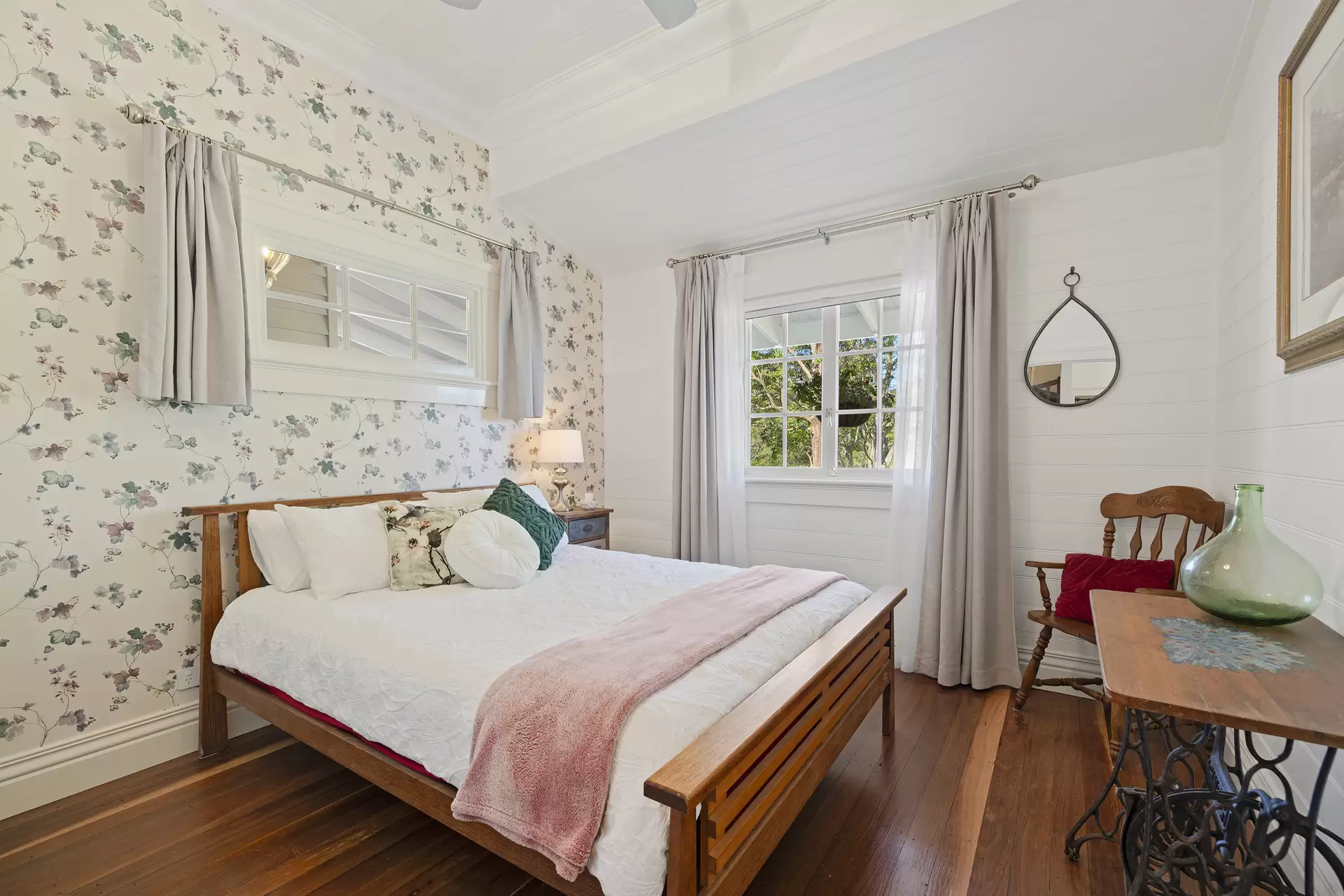 124 Austin Road, Mount Mee Sold by  - image 1