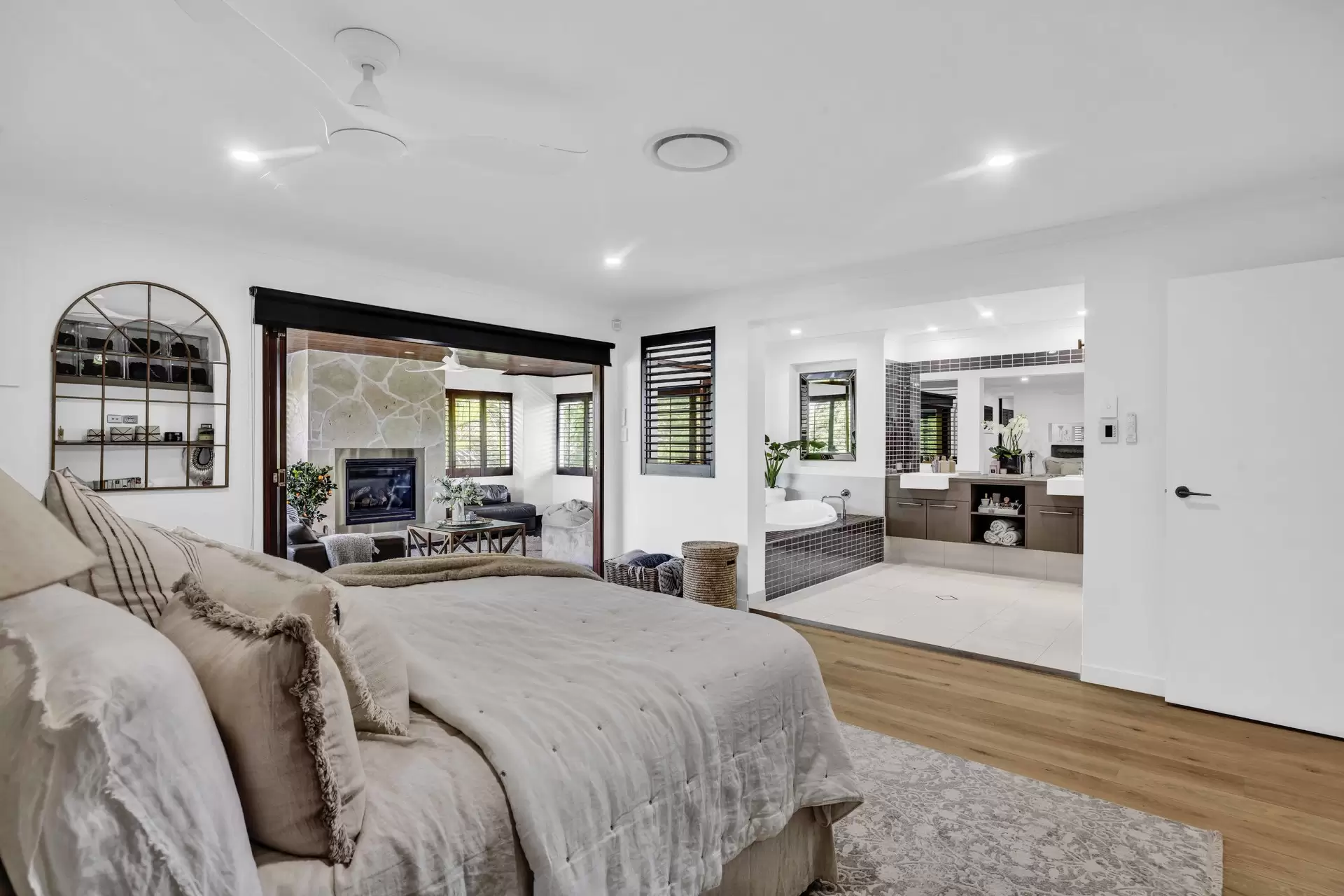 61 Sandhurst Crescent, Peregian Springs Sold by  - image 1
