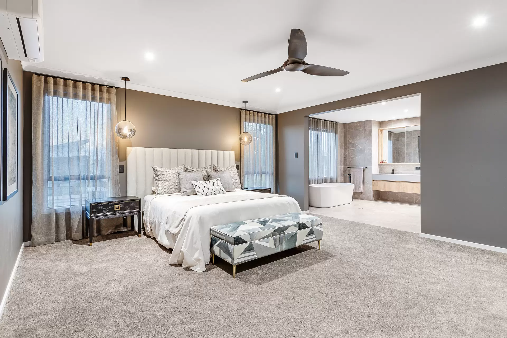 16 Ziggys Drive, Thornlands Sold by Queensland Sotheby's International Realty - image 1