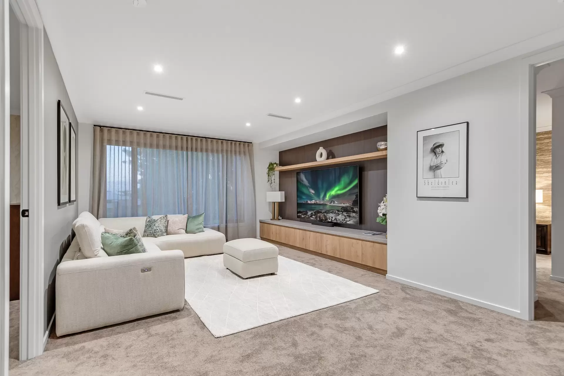 16 Ziggys Drive, Thornlands Sold by Queensland Sotheby's International Realty - image 1