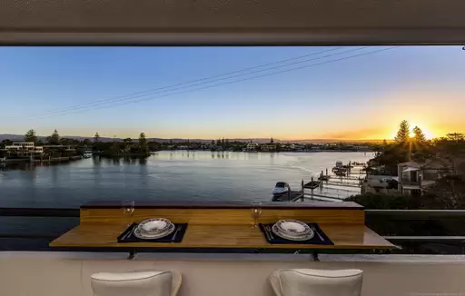 16/1 Peninsular Drive, Surfers Paradise Sold by 
