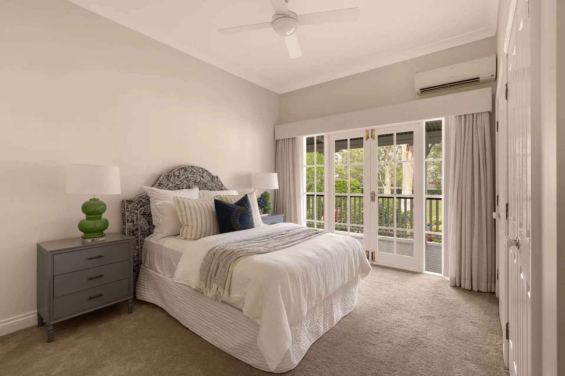 468 Prout Road, Burbank Sold by Queensland Sotheby's International Realty - image 1