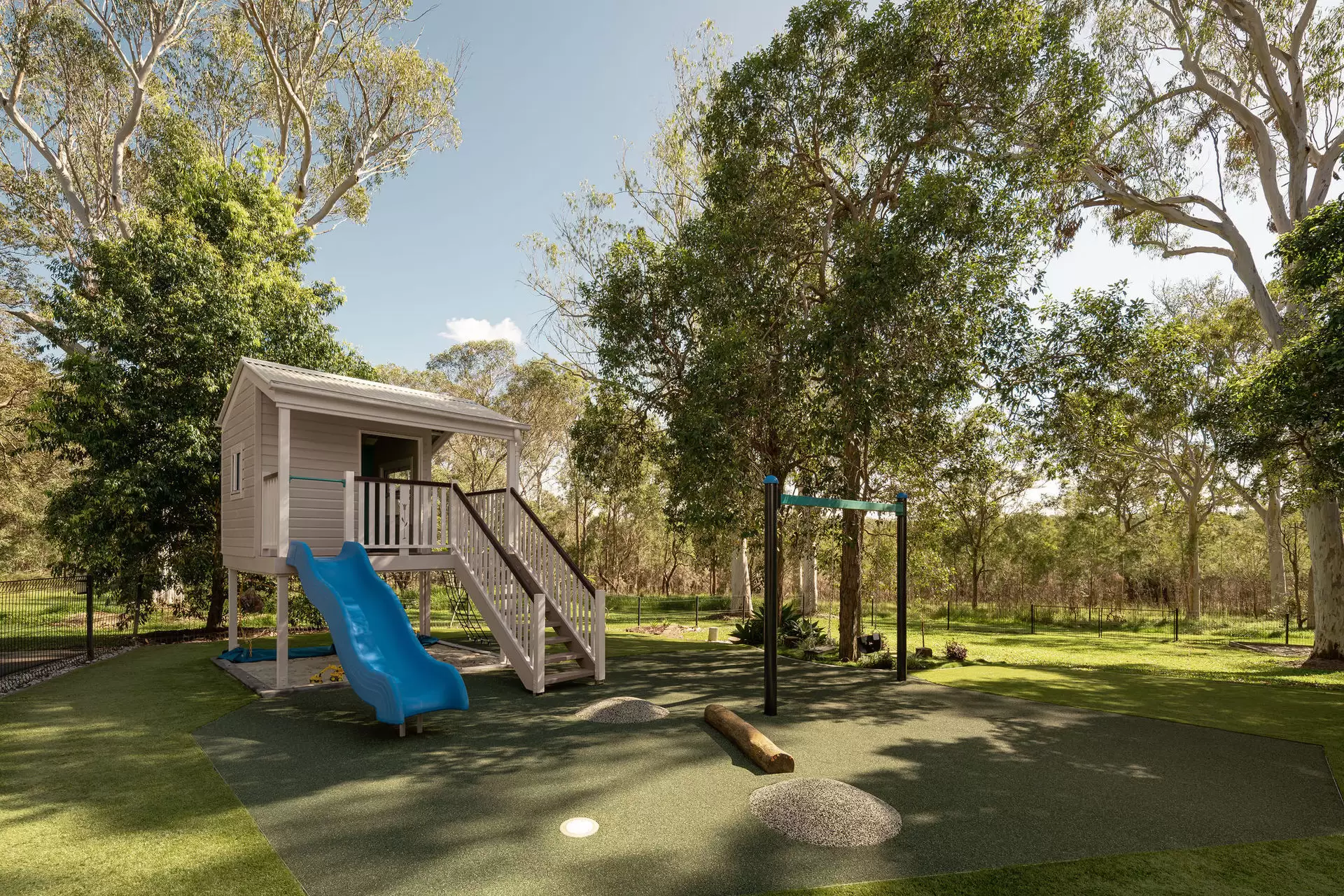 468 Prout Road, Burbank Sold by Queensland Sotheby's International Realty - image 1