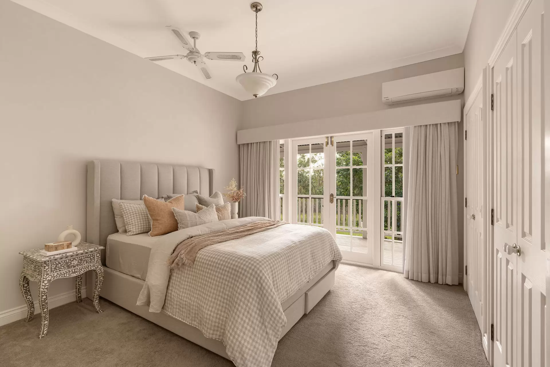 468 Prout Road, Burbank Sold by Queensland Sotheby's International Realty - image 1
