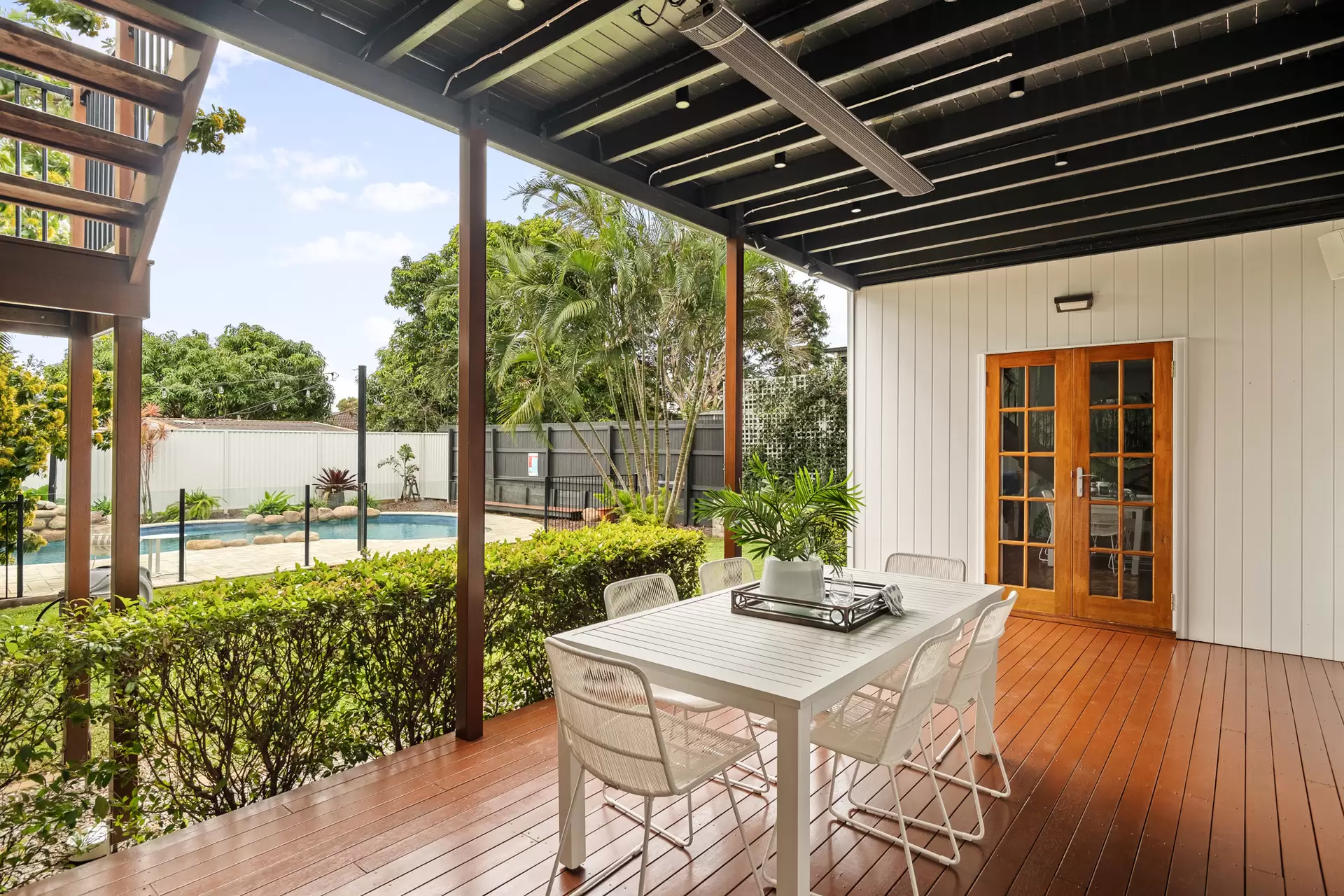 46 Belnoel Street, Wavell Heights Sold by Queensland Sotheby's International Realty - image 1