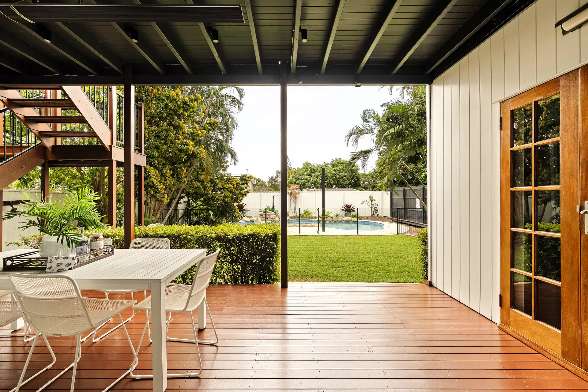 46 Belnoel Street, Wavell Heights Sold by Queensland Sotheby's International Realty - image 1