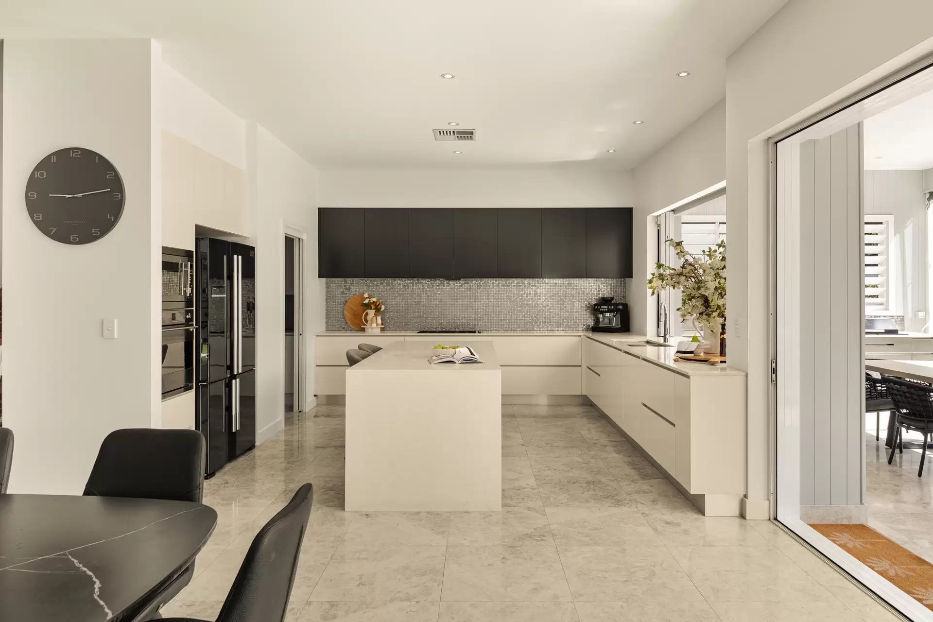 27 Judge Street, Kalinga Sold by Queensland Sotheby's International Realty - image 1
