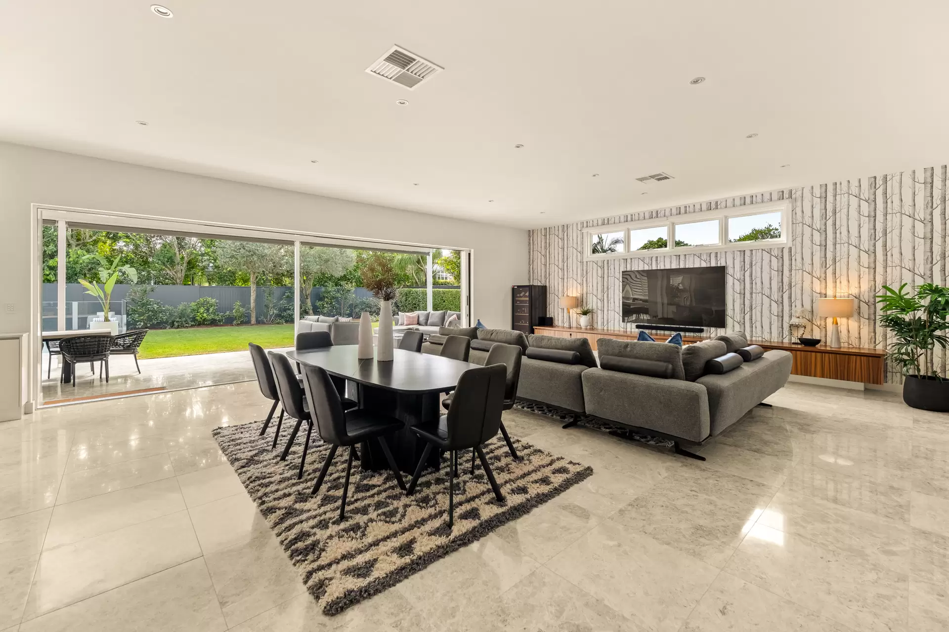 27 Judge Street, Kalinga Sold by Queensland Sotheby's International Realty - image 1