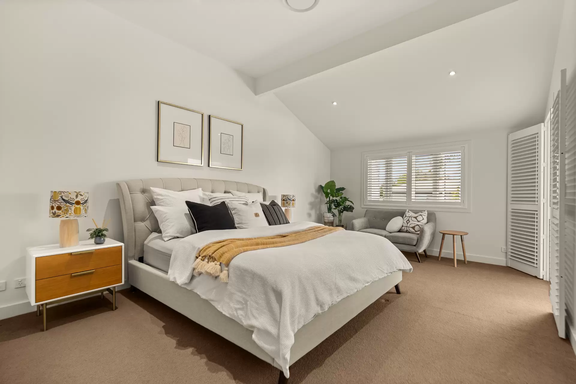 27 Judge Street, Kalinga Sold by Queensland Sotheby's International Realty - image 1