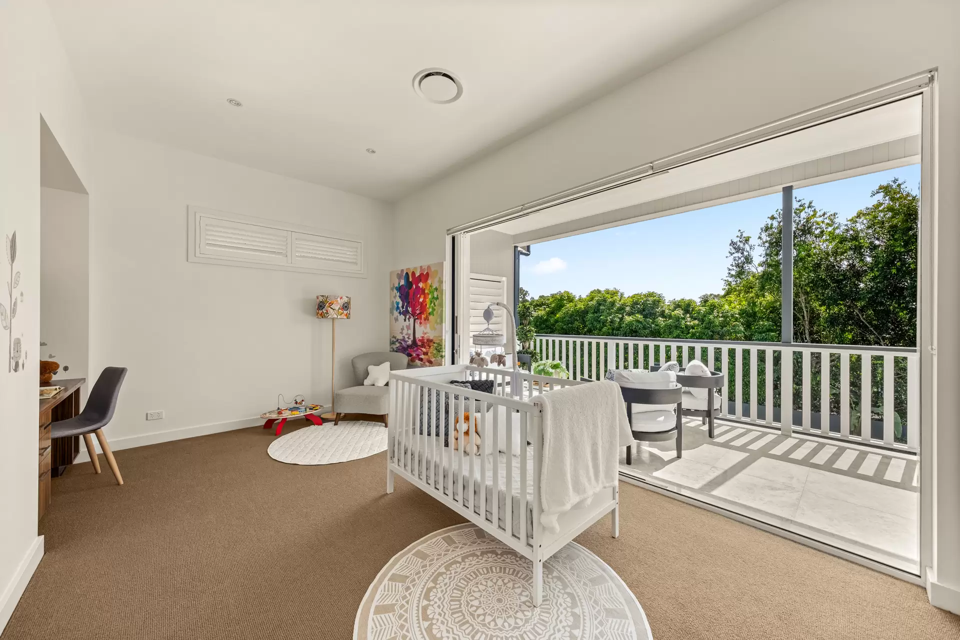 27 Judge Street, Kalinga Sold by Queensland Sotheby's International Realty - image 1