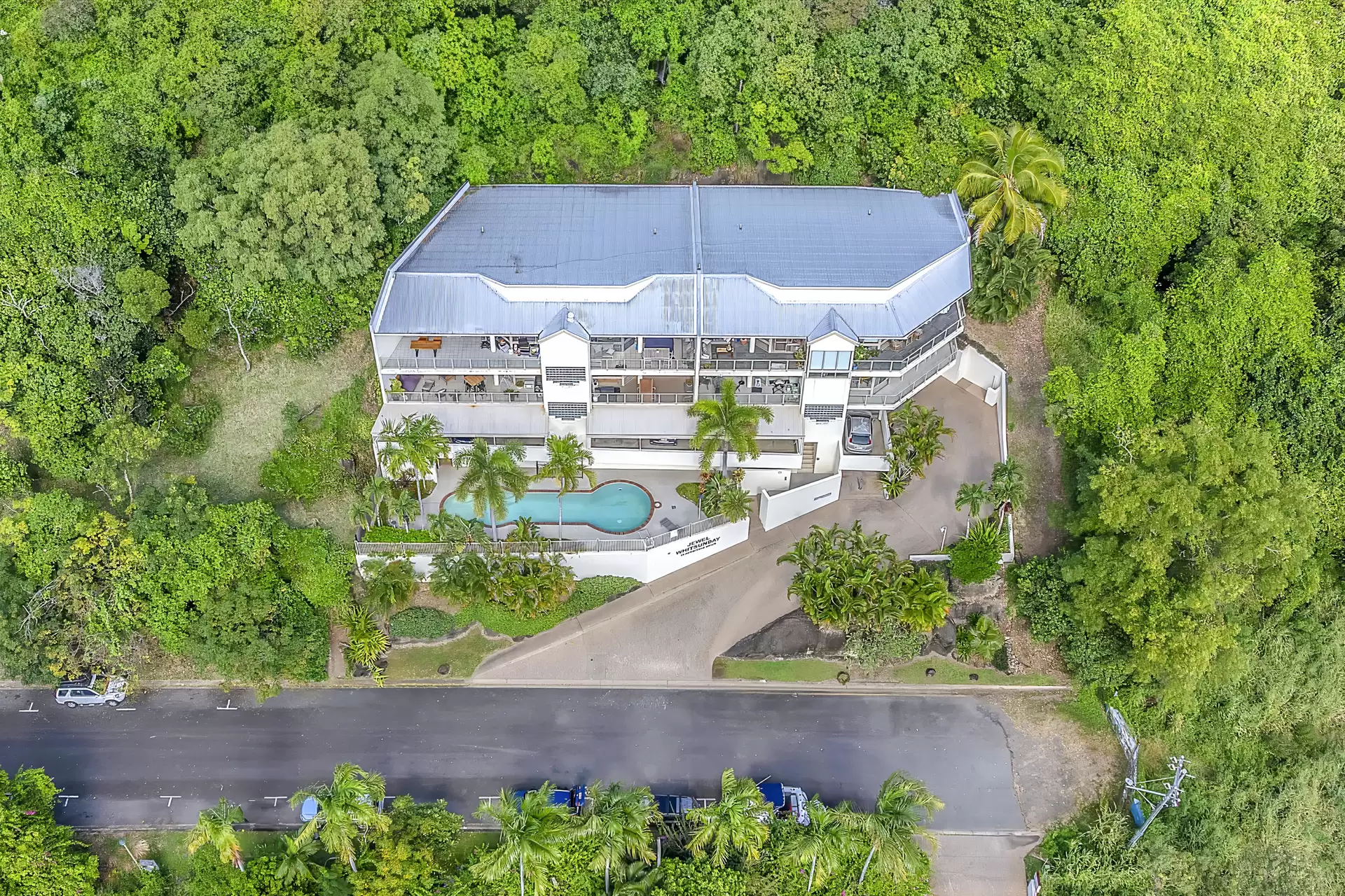 2/15 Hermitage Drive, Airlie Beach For Sale by Queensland Sotheby's International Realty - image 1