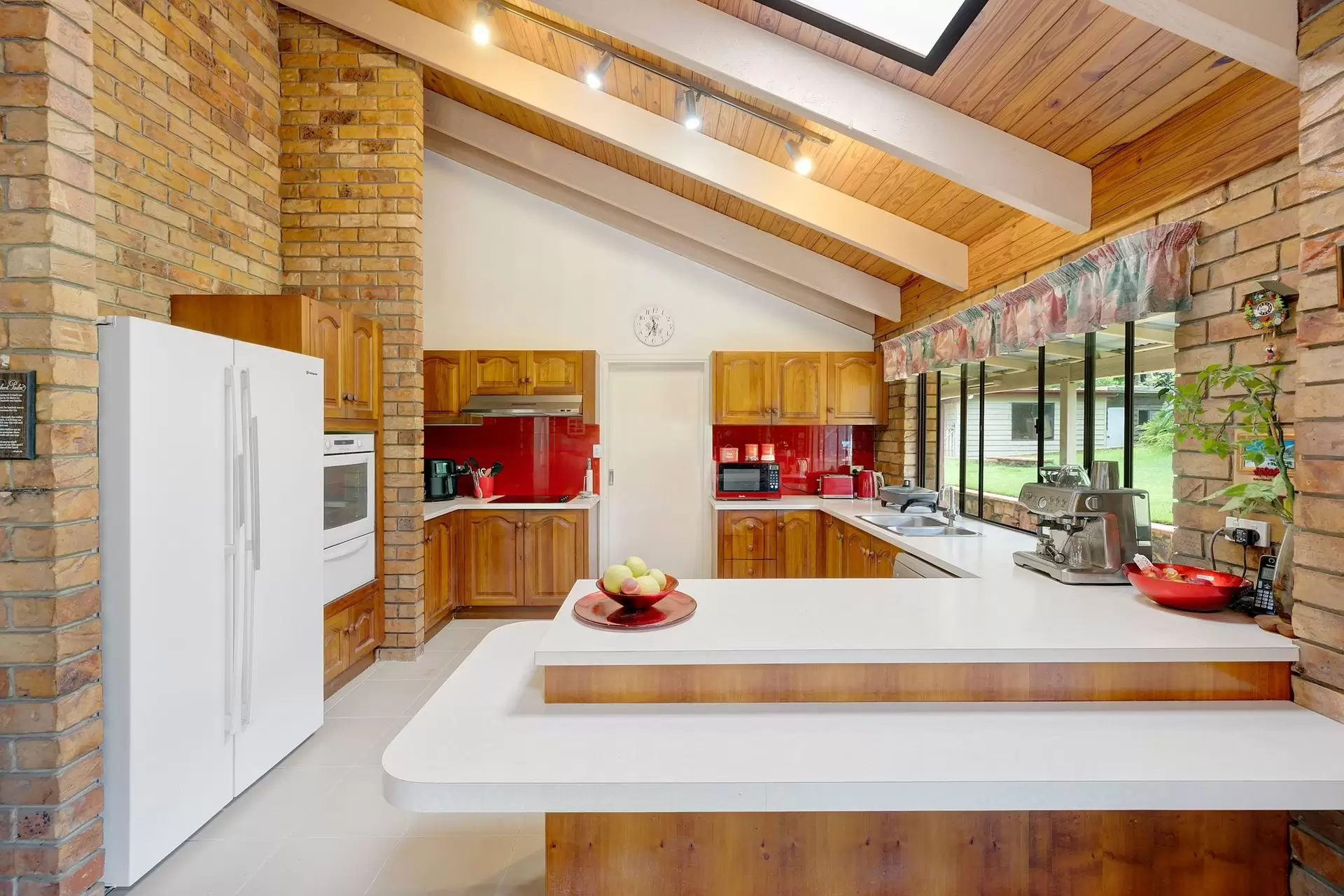 626 Underwood Road, Rochedale Sold by Queensland Sotheby's International Realty - image 1