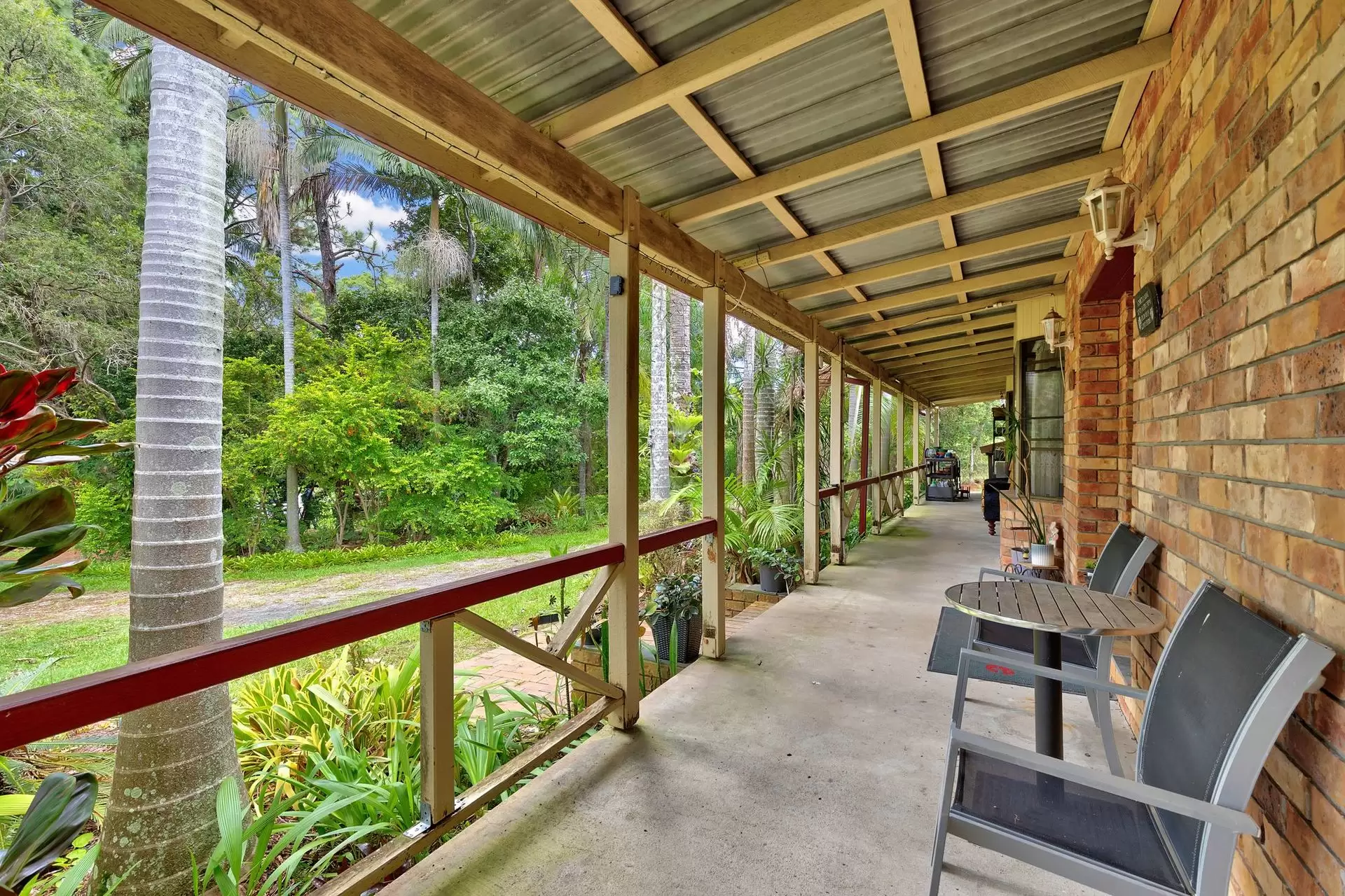 626 Underwood Road, Rochedale Sold by Queensland Sotheby's International Realty - image 1