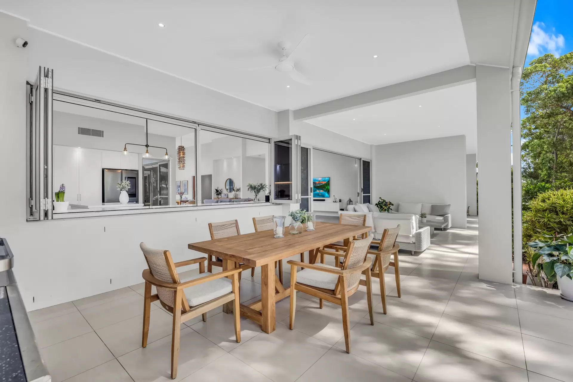 14 Lakeside Drive, Peregian Springs Sold by Queensland Sotheby's International Realty - image 1