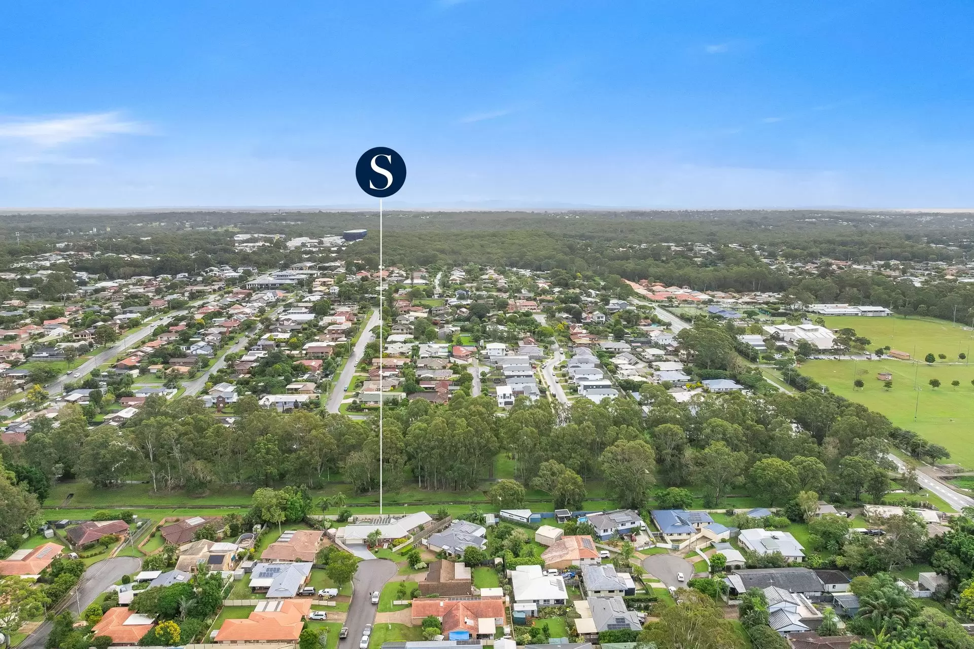 5 Bergan Place, Cleveland Sold by Queensland Sotheby's International Realty - image 1