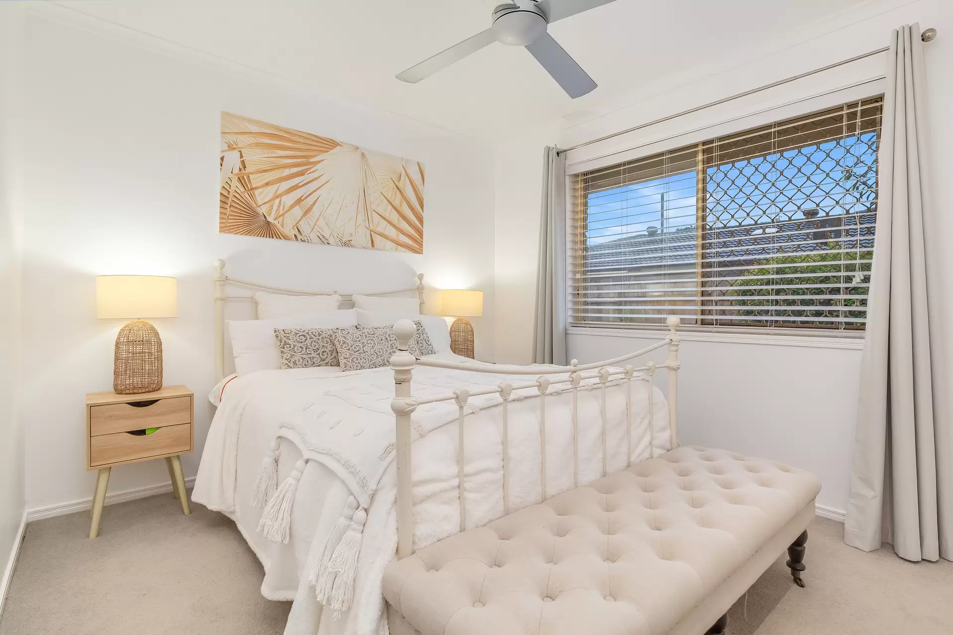 5 Bergan Place, Cleveland Sold by Queensland Sotheby's International Realty - image 1