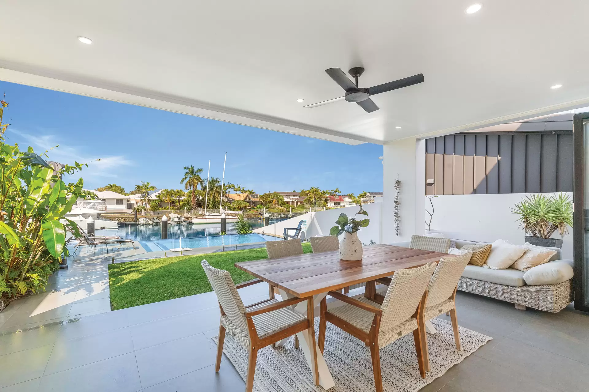 24 Seacrest Court, Raby Bay Sold by  - image 1