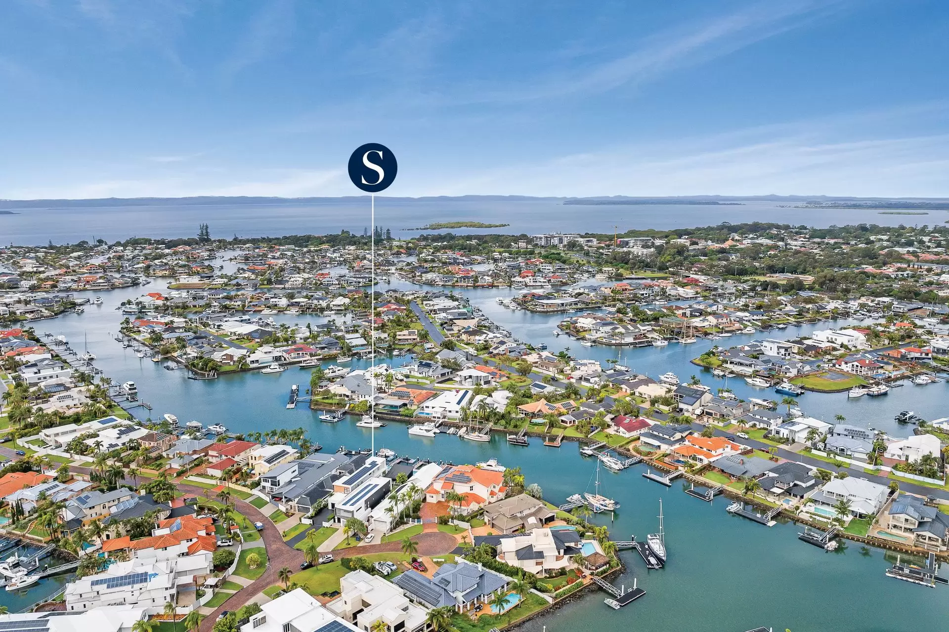 24 Seacrest Court, Raby Bay Sold by Queensland Sotheby's International Realty - image 1