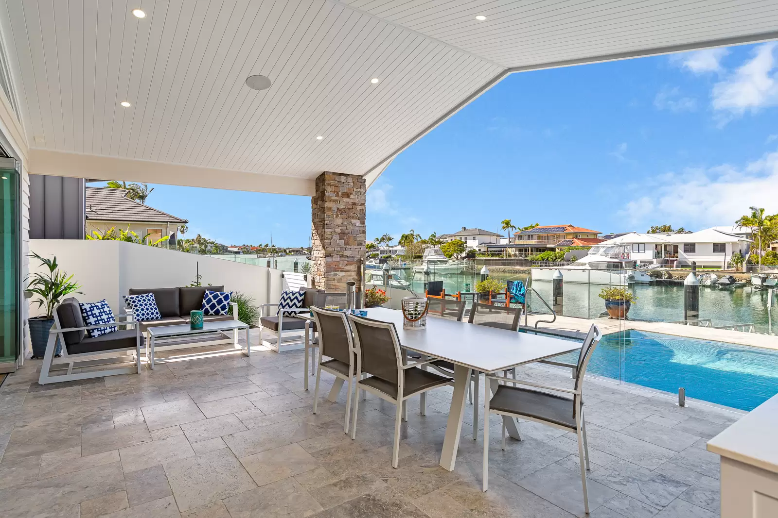 23 Seacrest Court, Raby Bay Sold by  - image 1