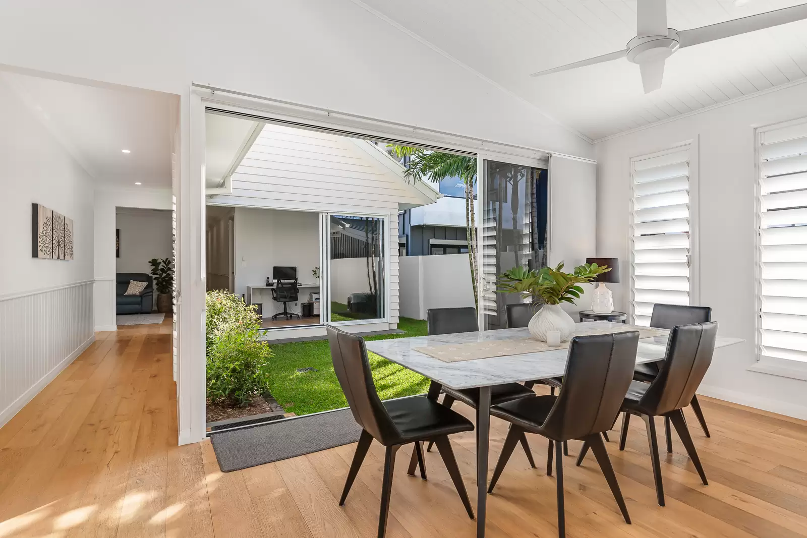 23 Seacrest Court, Raby Bay Sold by Queensland Sotheby's International Realty - image 1