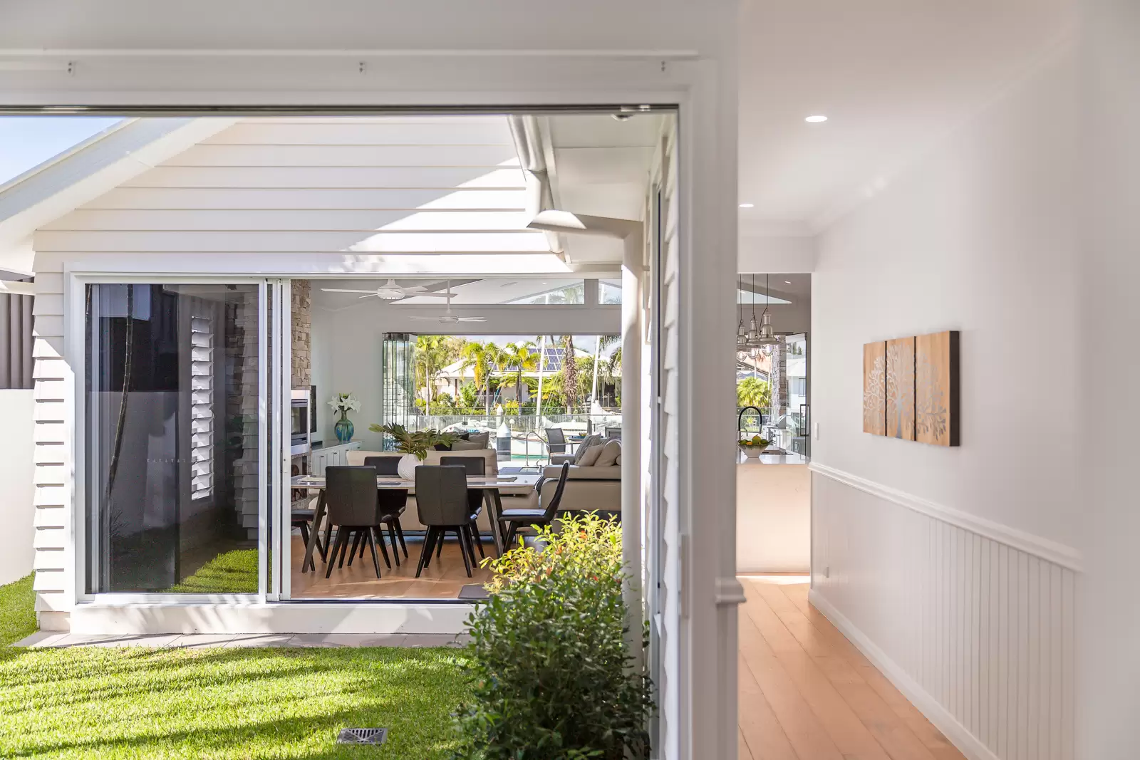 23 Seacrest Court, Raby Bay Sold by Queensland Sotheby's International Realty - image 1