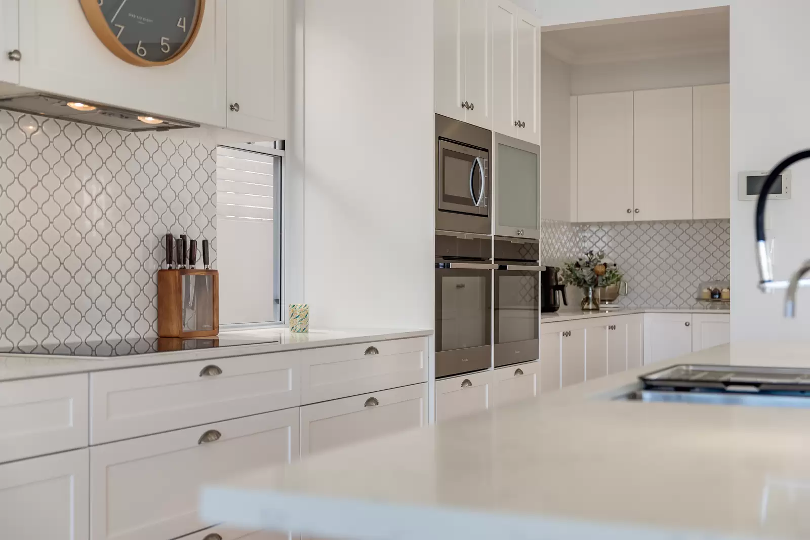 23 Seacrest Court, Raby Bay Sold by Queensland Sotheby's International Realty - image 1