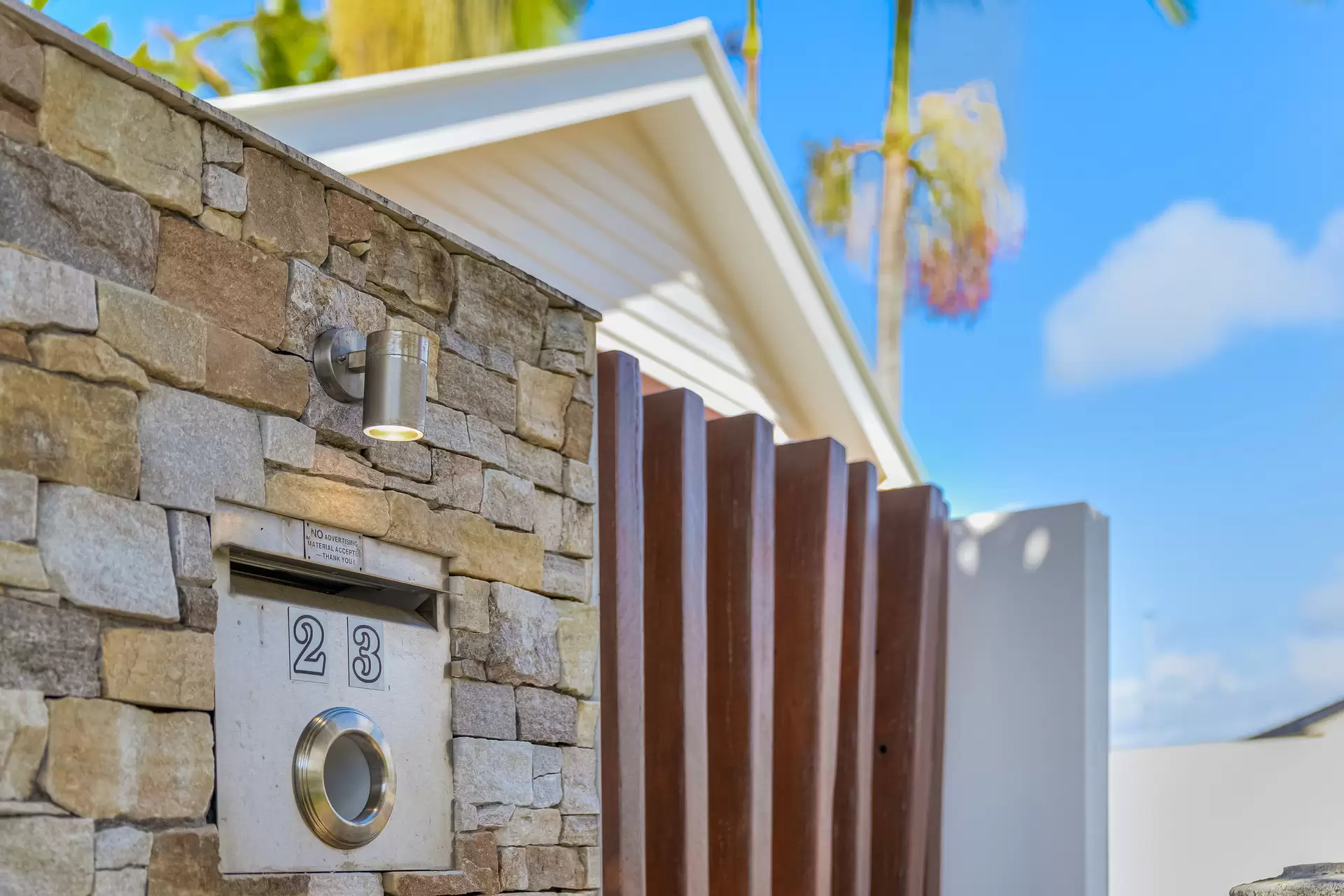 23 Seacrest Court, Raby Bay Sold by Queensland Sotheby's International Realty - image 1