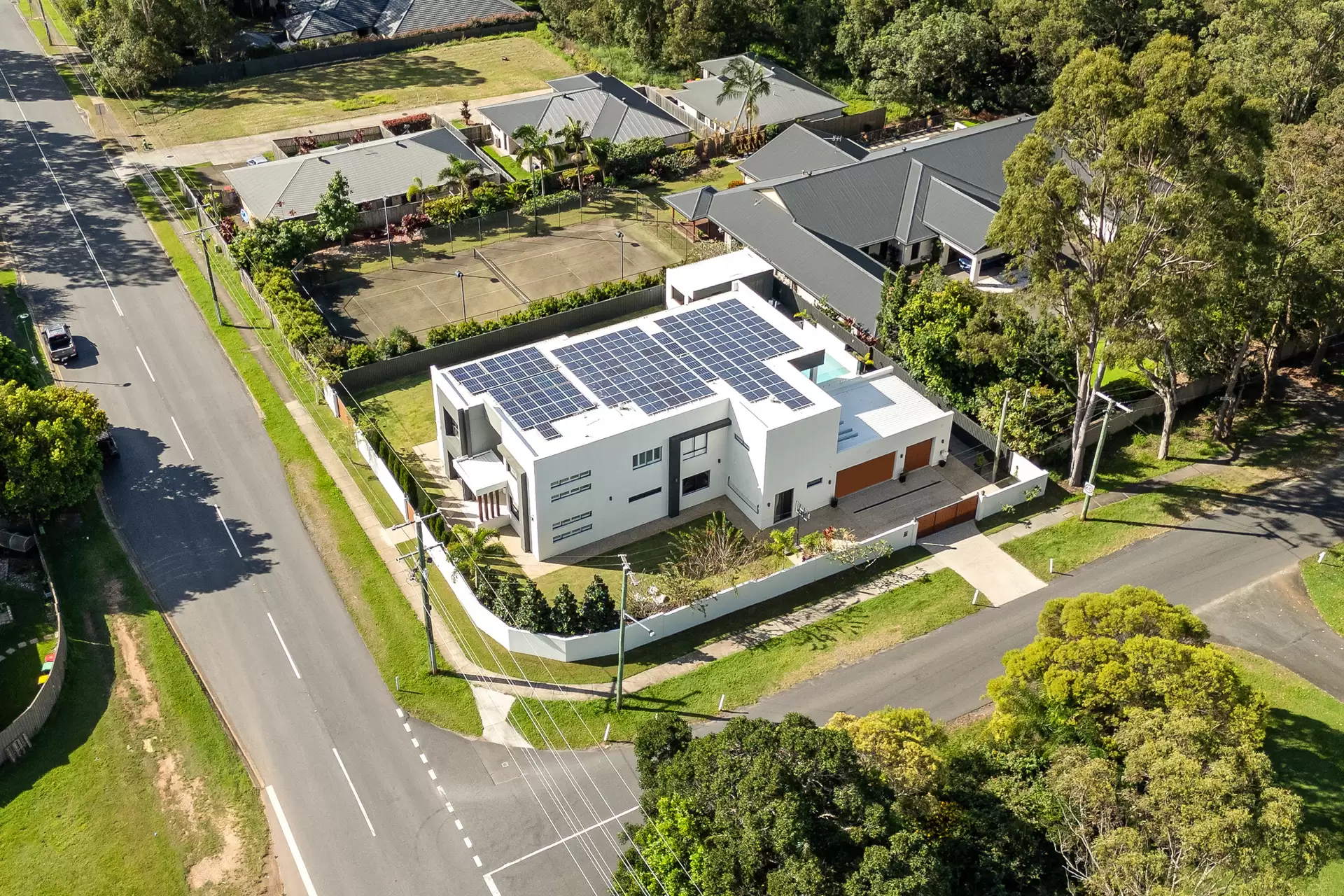 69 Ermelo Road, Gumdale Sold by Queensland Sotheby's International Realty - image 1