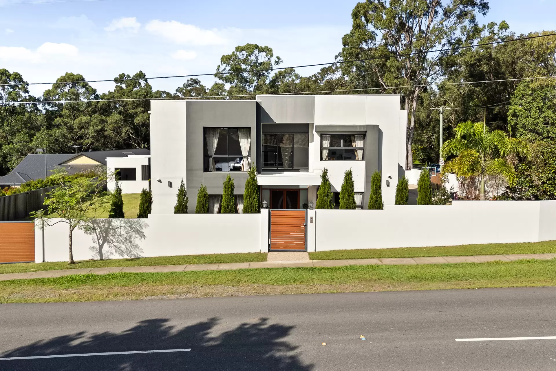 69 Ermelo Road, Gumdale Sold by  - image 1