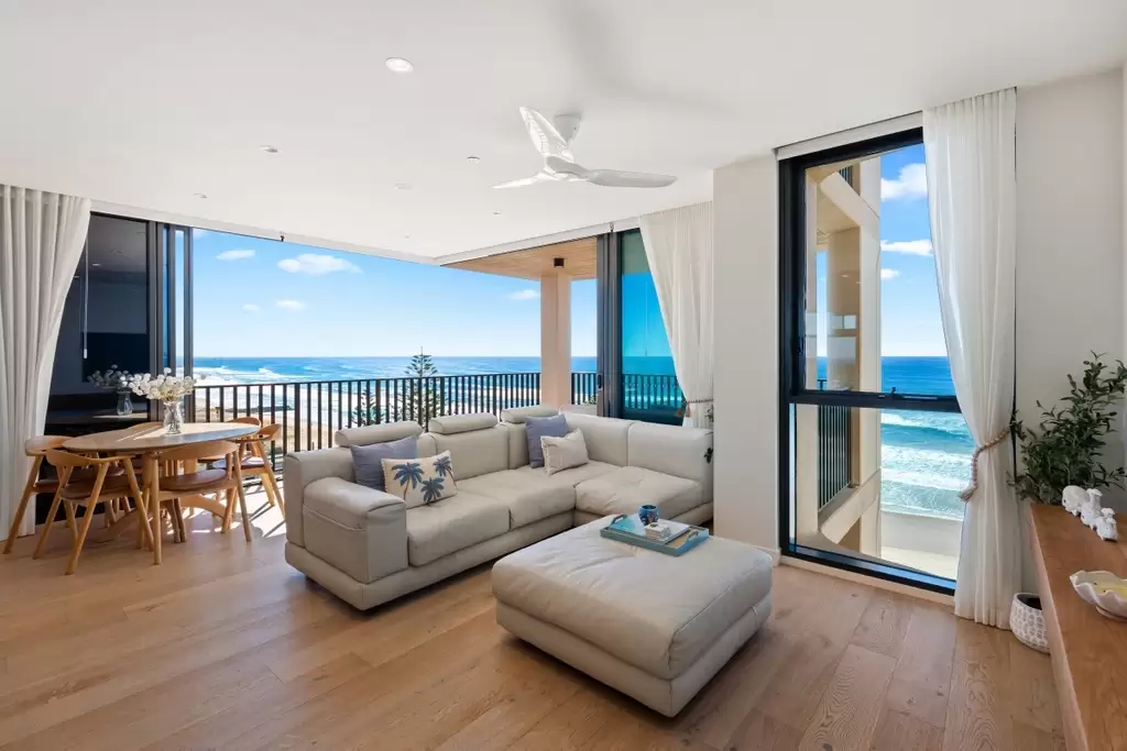 1202/4 Seventeenth Avenue, Palm Beach Sold by 